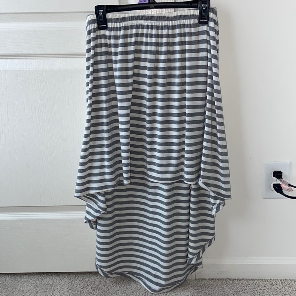 Poof high low skirt